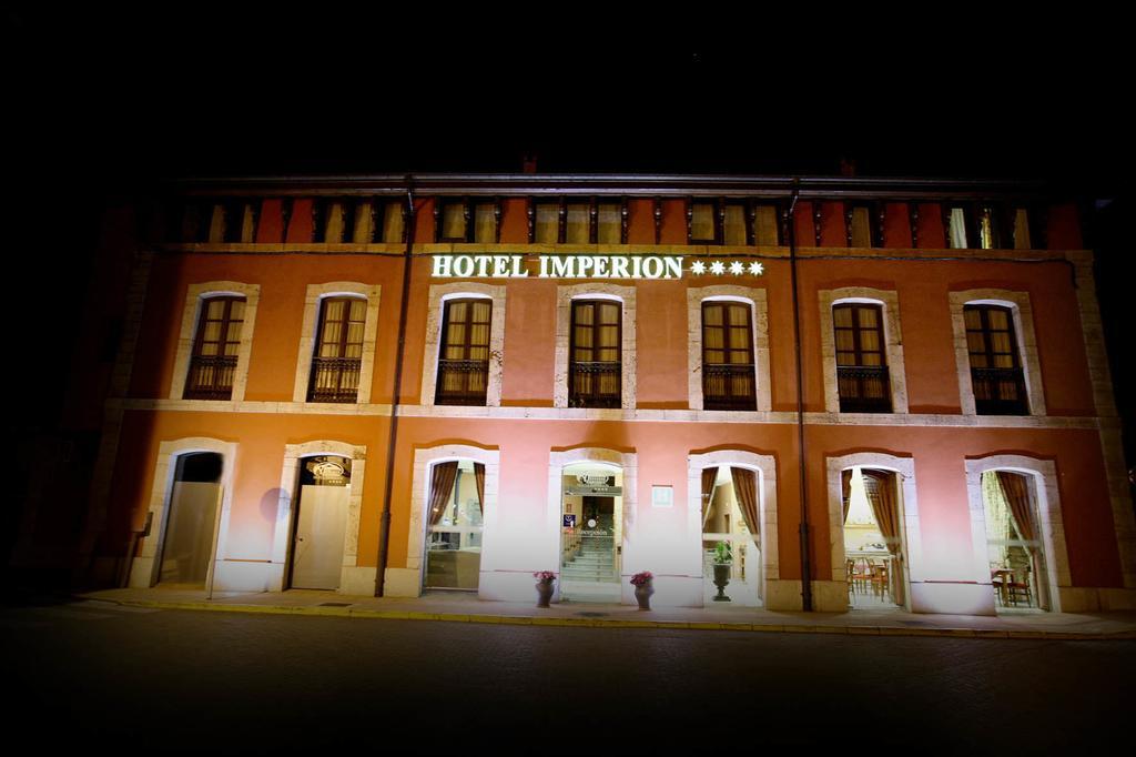 Готель Imperion Кангас-де-Оніс Екстер'єр фото