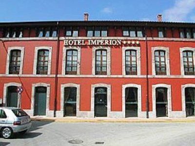 Готель Imperion Кангас-де-Оніс Екстер'єр фото